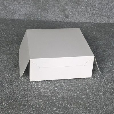 White Cake Box